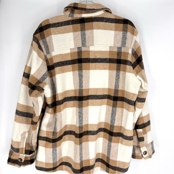 Wanna B Me Plaid Shacket Brown Cream Tan Button Front Size L - Picture 3 of 7